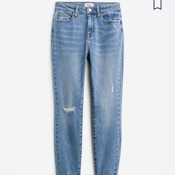 High Rise Distressed Skinny Jeans - Picture 5 of 5